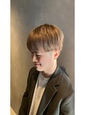 メンズ透明感カラー ブリーチオンカラー ツーブロック