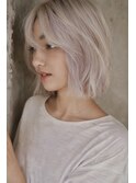 切りっぱなしボブ×ハイトーンホワイトピンク