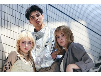 Reverie ZENKOイオンモール幕張新都心店 【レブリィ ゼンコー】