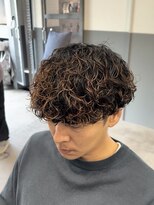 ノイセルヘアー(Noisyle Men's hair) リバースセンターパート/ニュアンスパーマ/ダウンバング/MEN'S◎