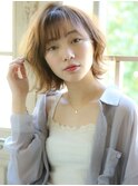 バレイヤージュ小顔ボブツヤ感ノーブル前下がりショート 日吉