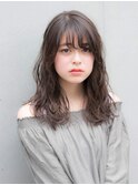 ショコラアッシュブラウン　透けバング　丸型　大人かわいい