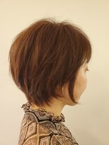 オッジヘアー(Oggi hair) ヴィンテージカーキカラーショート、ボタニカルカラー