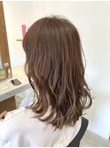 ナチュラル外ハネスタイル