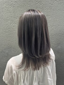 ラヴリア クルメ(LOVERIA KURUME) 筋感バレイヤージュ！グレージュ系！