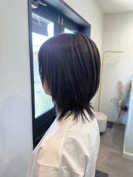 ラヴィン(LOVIN’) 顔まわりレイヤー/ウルフレイヤー/アッシュ