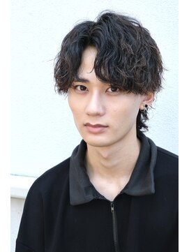 ビカム 名駅(become) 波巻きウルフ縦落ちツイストスパイラルコンマバングツーブロック