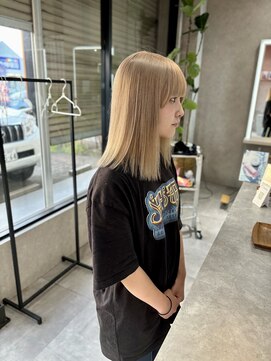 ムード カナザワ(mood kanazawa) ボブ×ホワイトベージュ