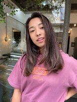 ヴァージ(Verge)&nbsp;レイヤーカット/ウェーブパーマ/前髪/こなれミディ[代官山駅]