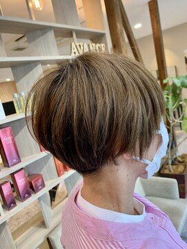 アヴァンス ジェイアール和歌山店(AVANCE.) マッシュ刈り上げ女子