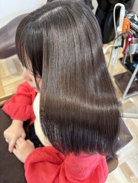 ルヴェール(Le Vert) 自分の髪が好きなる！美髪縮毛矯正