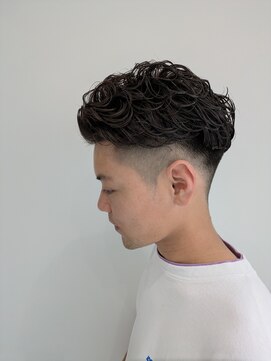 グッドテイスト(good taste) フェードパーマスタイル