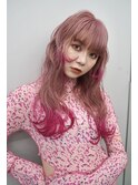 ネオンピンクのエンドカラーハイトーンデザイン