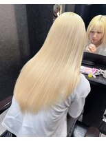 ココ 横浜(coco)&nbsp;ブロンドカラー/ブリーチ/ハイトーン/ホワイト/ダブルカラー