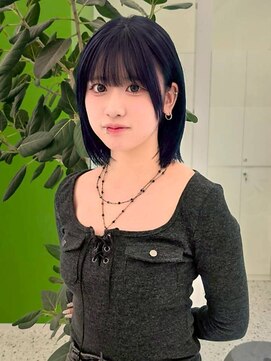 エニフォーイーストハム(Eni for eastham) 透明感ダークブルー/ミディアム/レイヤーカット