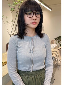 アーバン(URBAN.) 【ミディアムレイヤー】KANAKO