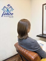 フェニーチェ(fenice international hair salon)&nbsp;外ハネミディアムボブ/切りっぱなしボブ/ミルクティーアッシュ
