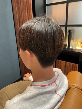 カーロヘアデザイン(Caro hair design) アーバン・ストレート・ツーブロック
