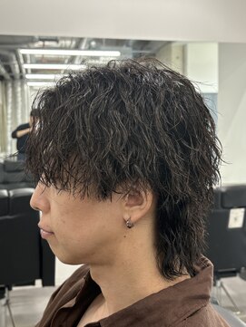 レボ 神宮寺店(Revo) 襟足までかっこよく。縦落ちツイスパ