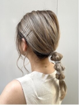 ナンバー アンフィール 渋谷(N° anfeel) 20代・30代・40代に似合う透明感が出るふんわりアレンジ