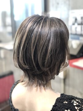 1+ アンプリュス(Unplus) ホワイトアッシュ/バレイヤージュ/市川/市川駅北口/市川真間/