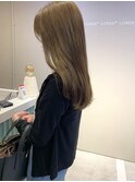 くすみベージュ