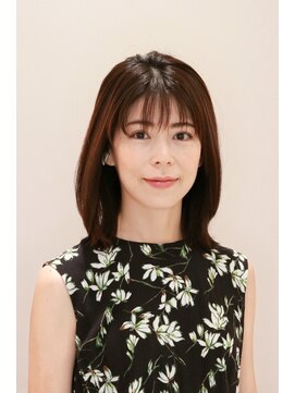 アンベリールフルー(EMBELLIR fleur) エレガントストレート　30代/40代/50代