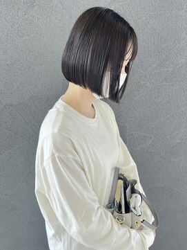 イロプラス 南田宮店(iro+) 【nobuyo】mini bob × Olive greige