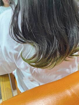 レボルトヘアー 松戸店(R-EVOLUT hair) 裾カラー『キミドリ』