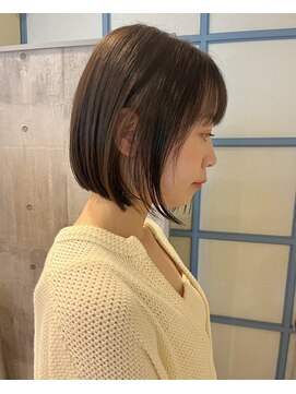 ナンバー エアロ 横浜(N° +aero) ヘルシースタイル/モードヘア/学生/暗髪/切りっぱなしボブ