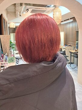 ヘアリゾート粋 トゥジュ 池袋東口店(tujuh) 丸みショート/ケアカラー/レッド/艶髪/似合わせカット