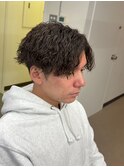 センターパート 縦落ちツイストスパイラルパーマ