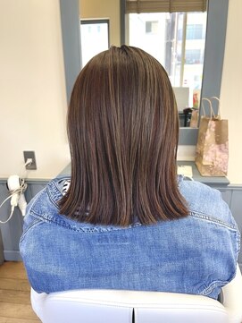 ザファーストラウンジ 練馬中村橋店(The 1st Lounge) ミントグリーンカラー/艶髪／切りっぱなし