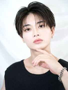 ゼロ 渋谷(XeRo) ツーブロック韓国ラウンドマッシュリバースこぼしバング