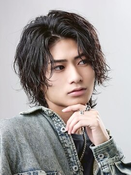 アイトーキョーリタ 渋谷(AI TOKYO Rita) 渋谷サーフカールセンターパートニュアンスパーマツーブロック