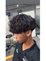 クロー(CROW) 波巻きパーマ