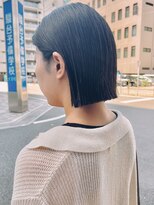 オーガニック アトリエ 大宮(organic+atelier)&nbsp;20代30代40代前下がりストレート小顔補正立体カット