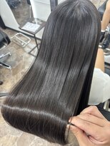 ロア 熊本(LOA)&nbsp;ツヤサラ　シルクストレート