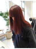 赤みたっぷりワインレッド×つや髪ロングヘア