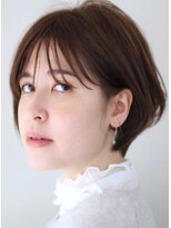 サーカス バイ ビュートリアム 青山(CIRCUS by BEAUTRIUM)&nbsp;耳かけショートボブ　丸み　ショートヘア　伸ばしかけショート