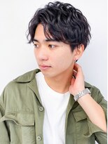 アース オーセンティック 関内店(EARTH Authentic)&nbsp;モテ髪マッシュ黒髪センターパートナチュラルニュアンスパーマ