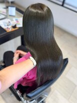 エクラバイナチュラル(eclat by Natural)&nbsp;髪質改善/透明感グレージュの艶ロングヘア/毎日気分が上がる髪