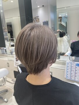 アヴァンス 深井店(AVANCE.) 脱白髪染め