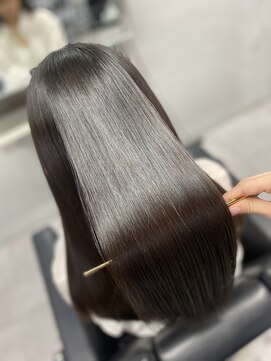 イロハ(IROHA) 【IROHA】カット+髪質改善