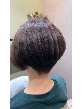 ヴェルネージュ(Belle neigu) 刈り上げショート女子