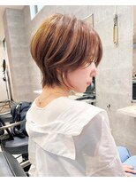 アンダーバーホワイト 泉佐野店(_WHITE)&nbsp;☆大人ショートボブ×小顔カット