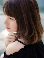 アトリエナガノ(atelier nagano) ニュアンスカラー/センターパート/ツヤ髪スタイル/ブルージュ