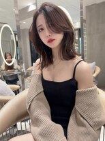 ロンド ジュルード 名古屋(Lond jeloud)&nbsp;伸ばしかけミディアムで盛れるくびれミディ