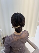 モカラ バイ レーコ(mokara by REKO)&nbsp;ゆるふわお呼ばれヘアセット