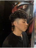 外人風カーリーパーマ